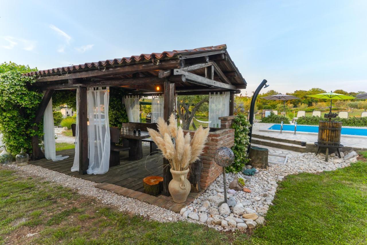 Lavanda Apartments & Room Sveti Lovreč Pazenatički 외부 사진