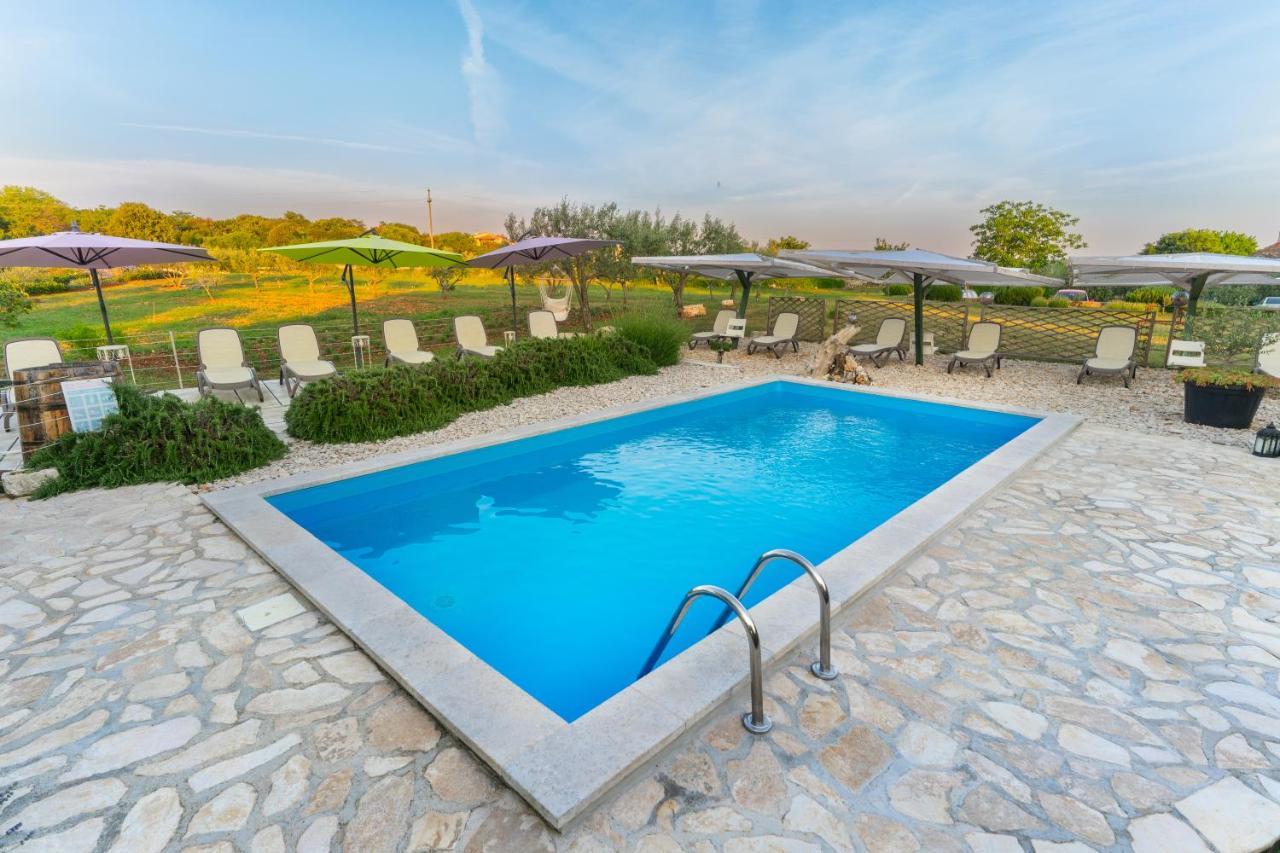 Lavanda Apartments & Room Sveti Lovreč Pazenatički 외부 사진
