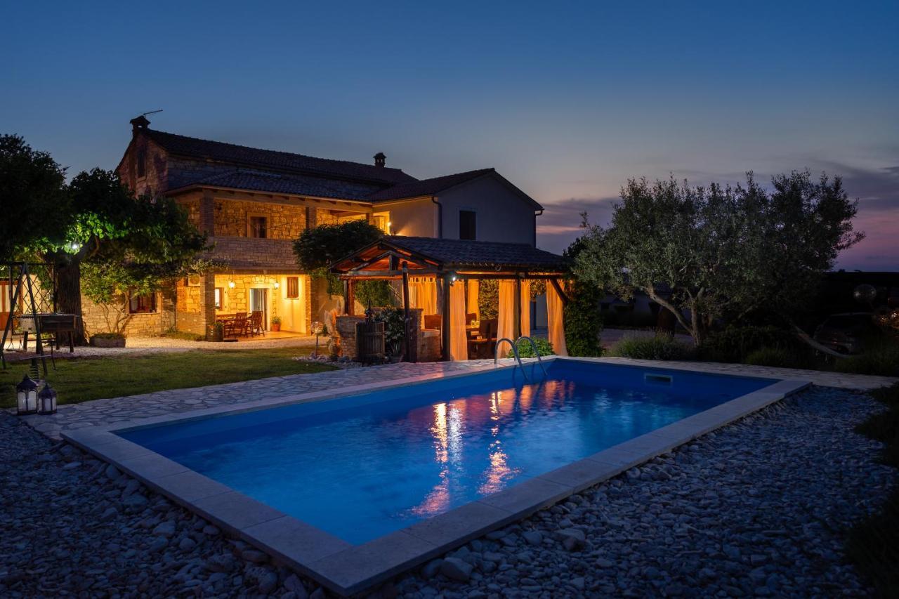 Lavanda Apartments & Room Sveti Lovreč Pazenatički 외부 사진