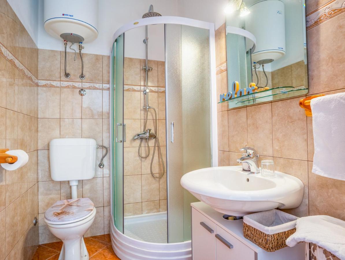 Lavanda Apartments & Room Sveti Lovreč Pazenatički 외부 사진
