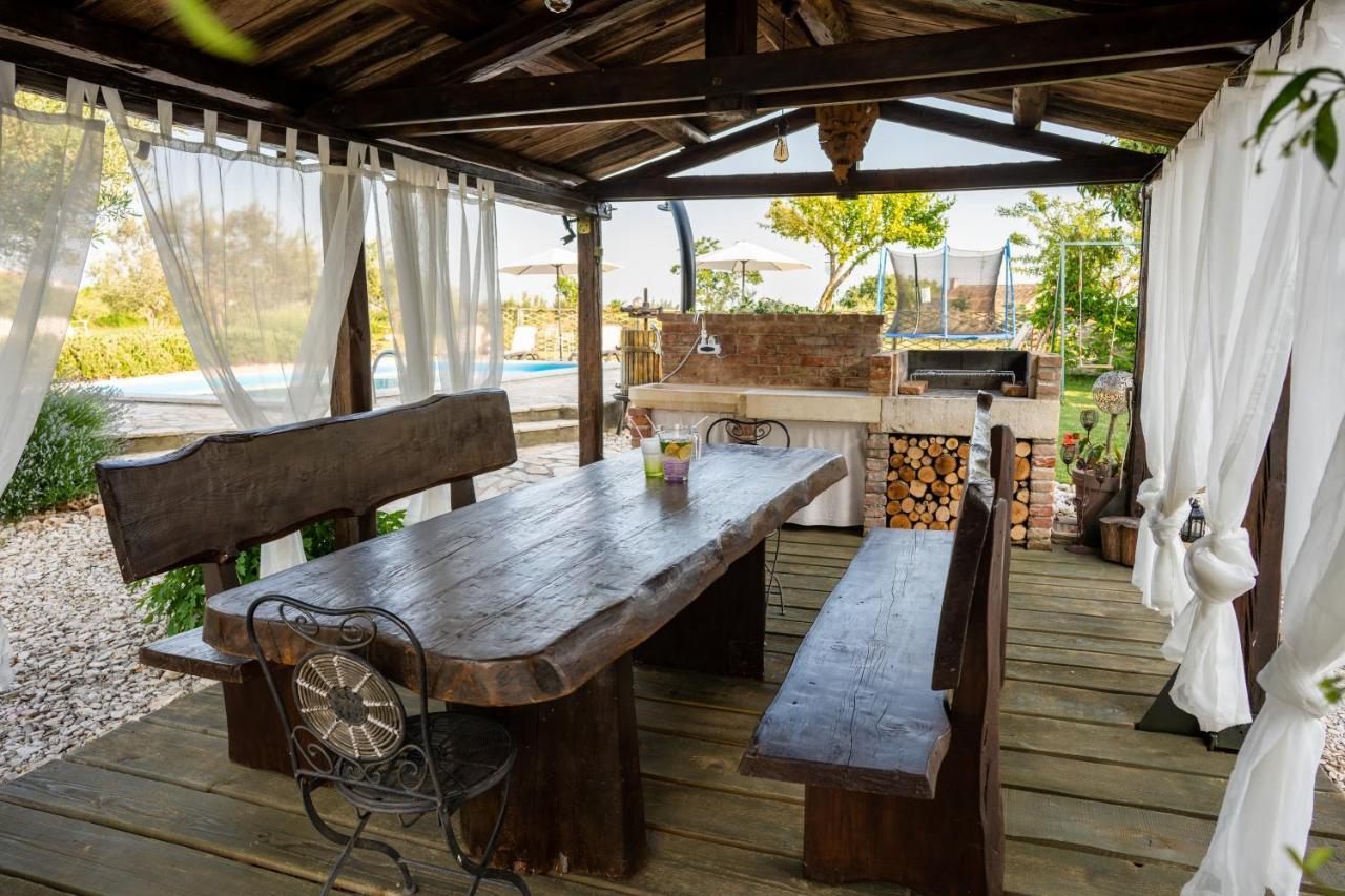 Lavanda Apartments & Room Sveti Lovreč Pazenatički 외부 사진